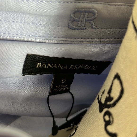 Banana Republic Ruffle Detail Button-Up Blouse - Picture 6 of 8